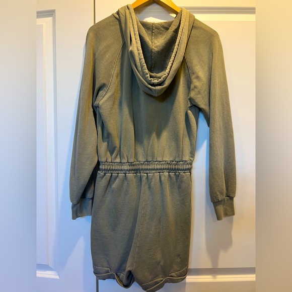 L*Space Long Sleeve Romper - Picture 5 of 7